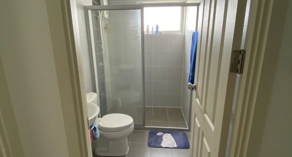 For sale 1 bed condo in Si Racha, Chonburi