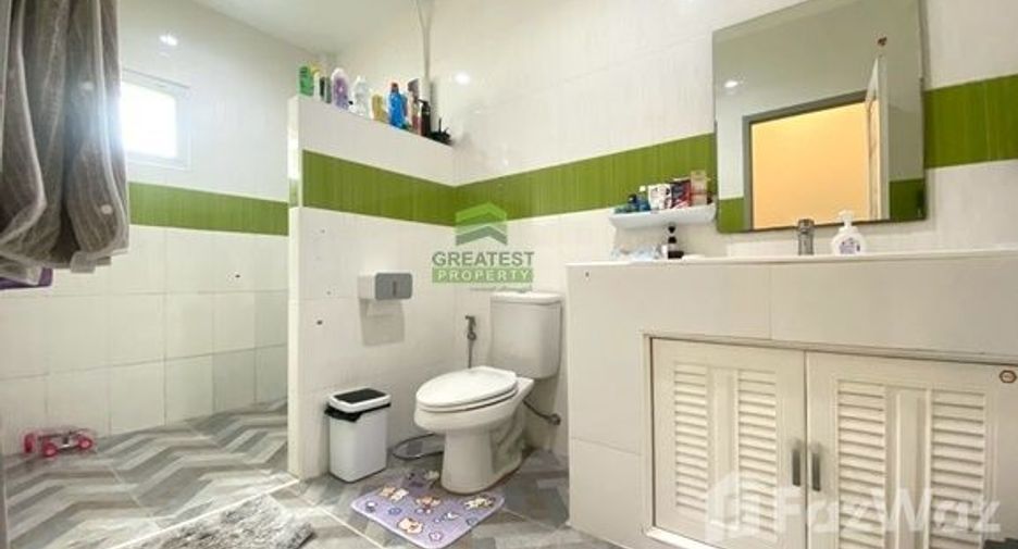 Oficina en venta de 3 habitaciones en Lam Luk Ka, Pathum Thani