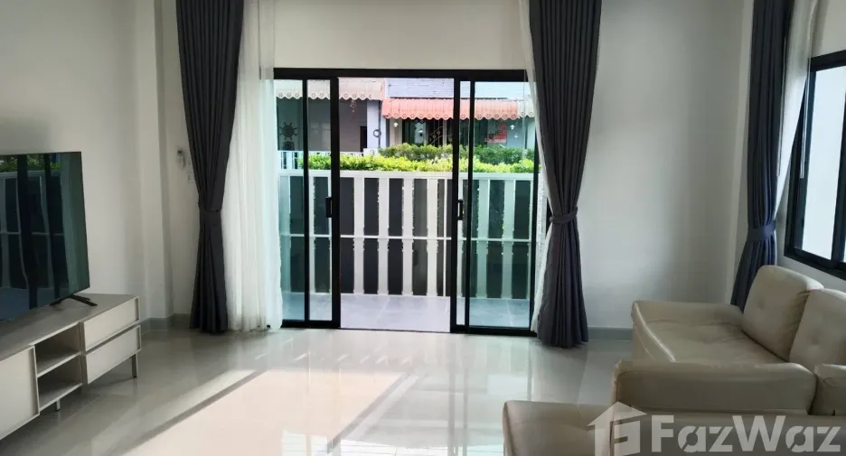 Casa en alquiler de 3 habitaciones en Kathu, Phuket