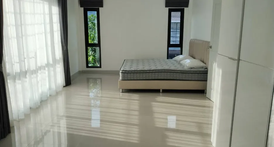 Casa en alquiler de 3 habitaciones en Kathu, Phuket