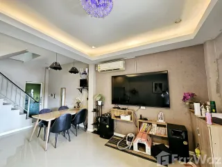 For sale 2 bedrooms townhouse in Mueang Chiang Rai, Chiang Rai