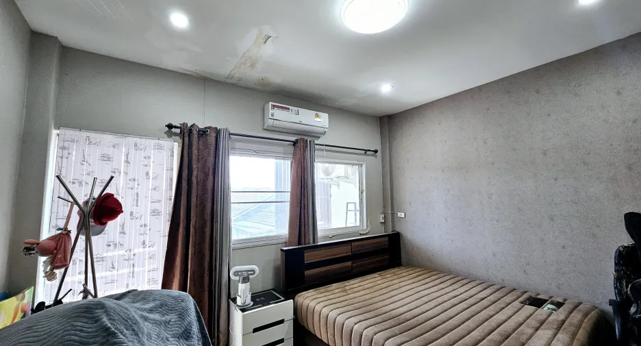 For sale 2 bedrooms townhouse in Mueang Chiang Rai, Chiang Rai