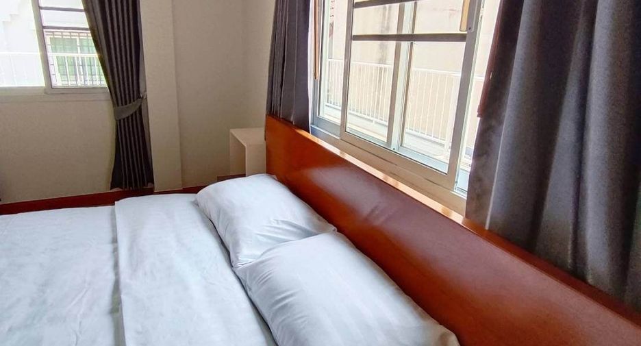 Haus zur Miete mit 4 Zimmer in Bang Lamung, Chonburi