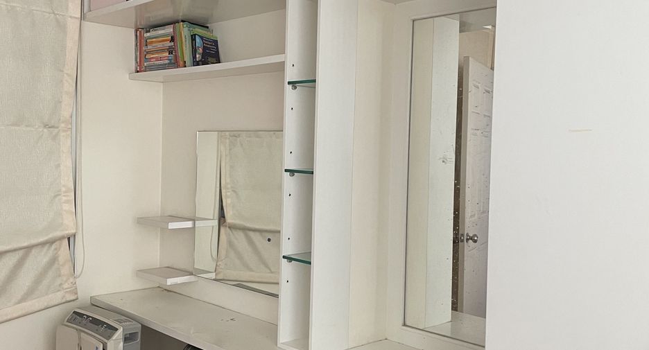 For sale 1 bed condo in Phaya Thai, Bangkok