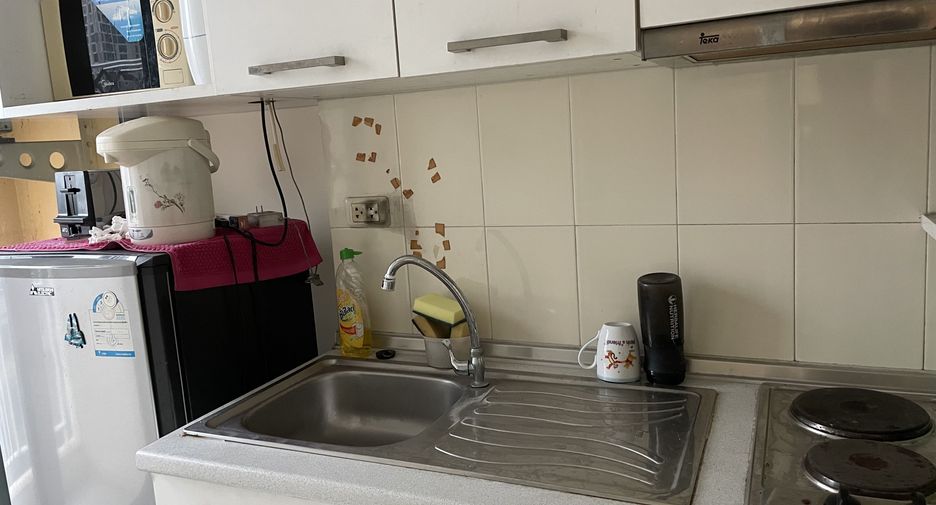 For sale 1 bed condo in Phaya Thai, Bangkok