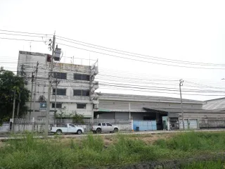 出售 土地 在 Bang Khun Thian, 曼谷