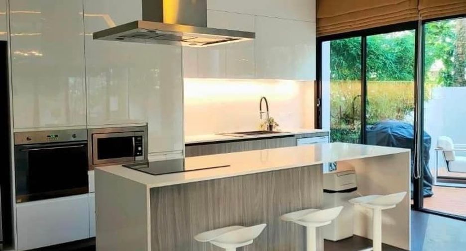 Villa zum Kauf und zur Miete mit 4 Zimmer in Kathu, Phuket