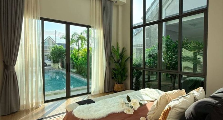For sale 3 bedrooms villa in Bang Lamung, Chonburi
