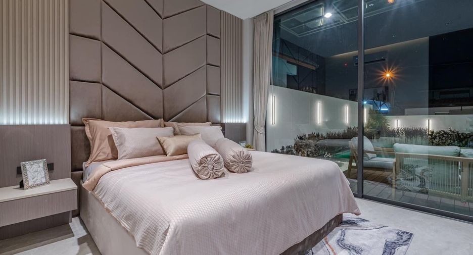 Villa en venta de 5 habitaciones en Bang Lamung, Chonburi