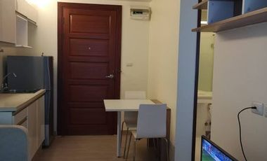À vendre 1 chambre condo à Din Daeng, Bangkok