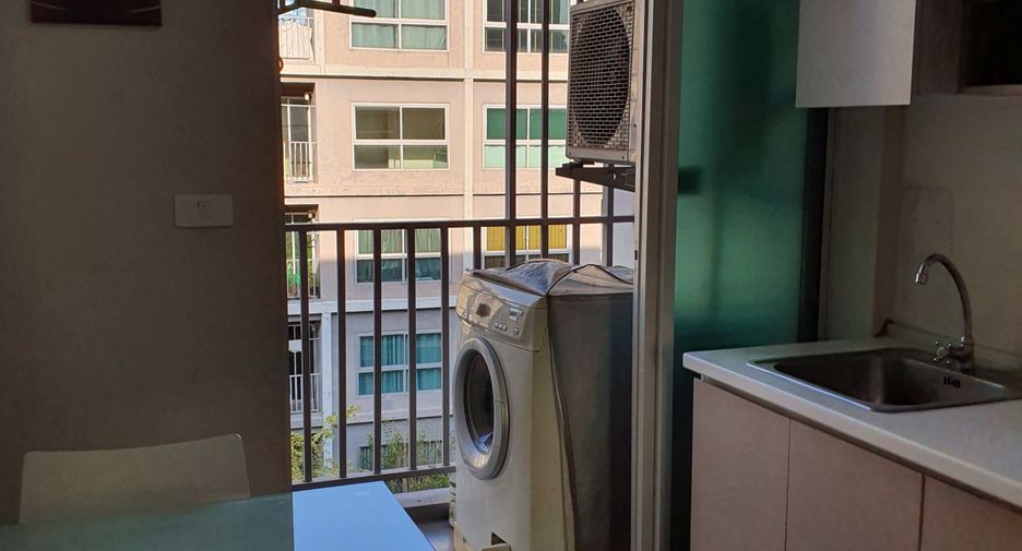 For sale studio condo in Bang Kapi, Bangkok