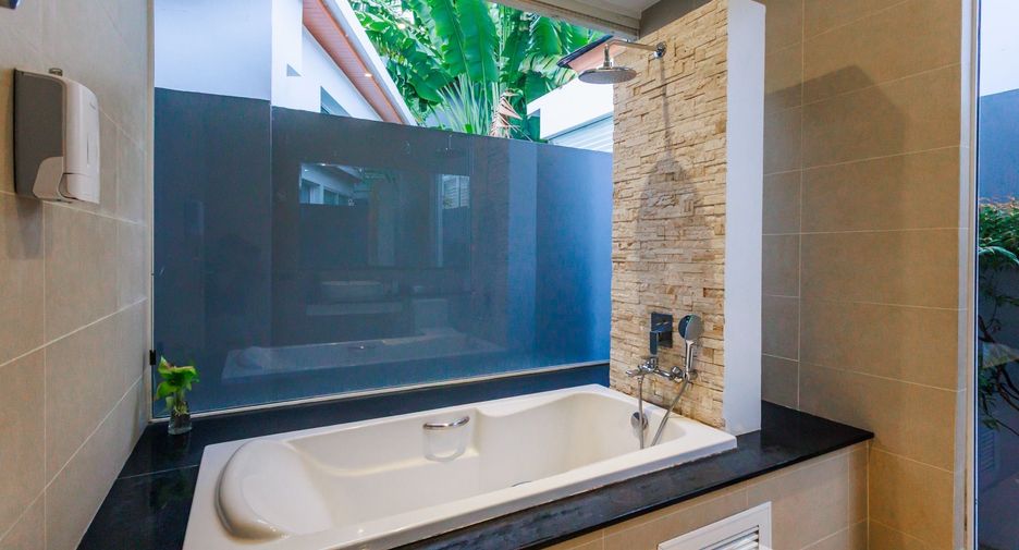 À vendre et à louer 2 chambres villa à Mueang Phuket, Phuket