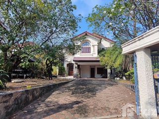 For sale 3 bedrooms house in Mueang Samut Prakan, Samut Prakan