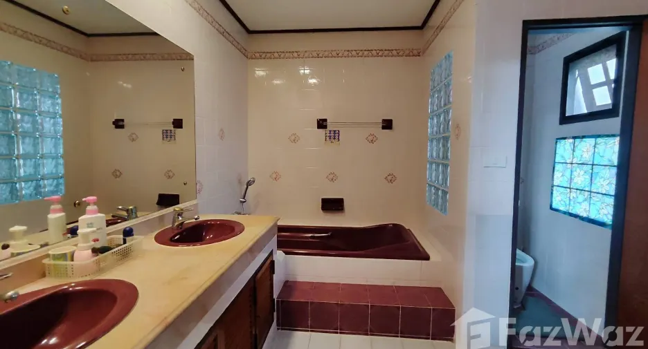 For sale 3 bedrooms house in Mueang Samut Prakan, Samut Prakan