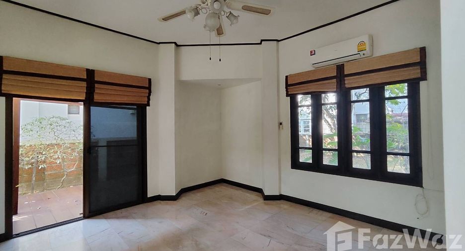For sale 3 bedrooms house in Mueang Samut Prakan, Samut Prakan