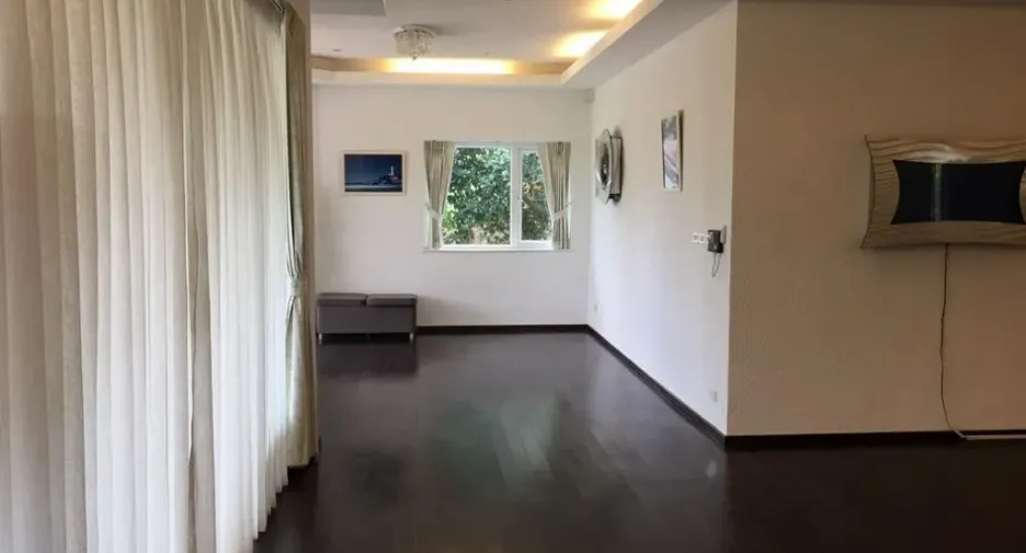 Villa en alquiler de 3 habitaciones en Huay Yai, Pattaya