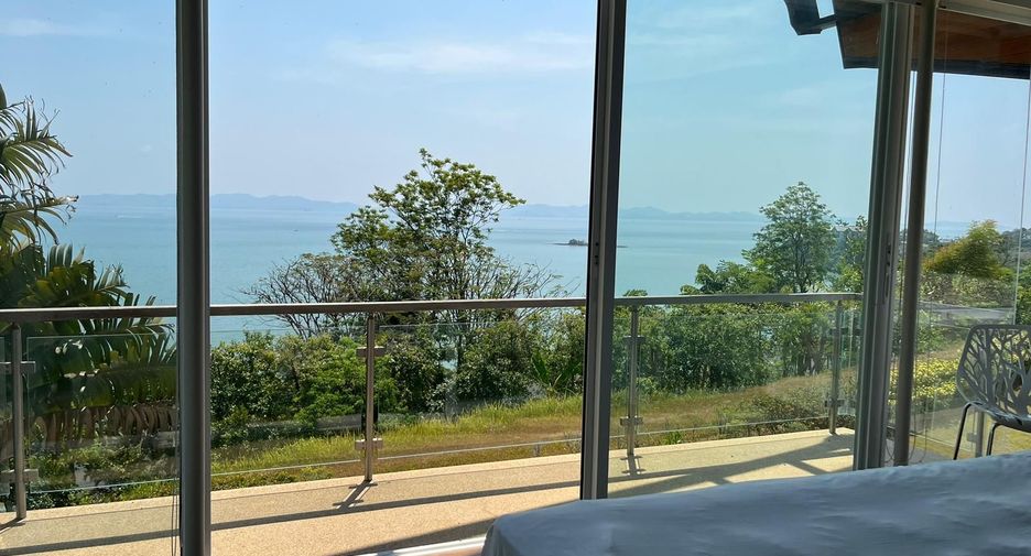 For sale 5 bedrooms villa in Thalang, Phuket