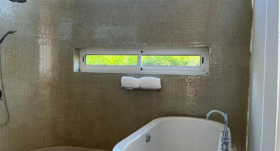 For sale 5 bedrooms villa in Thalang, Phuket