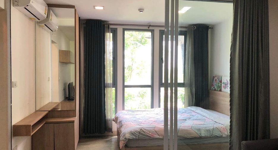 For sale 1 bed condo in Phra Khanong, Bangkok