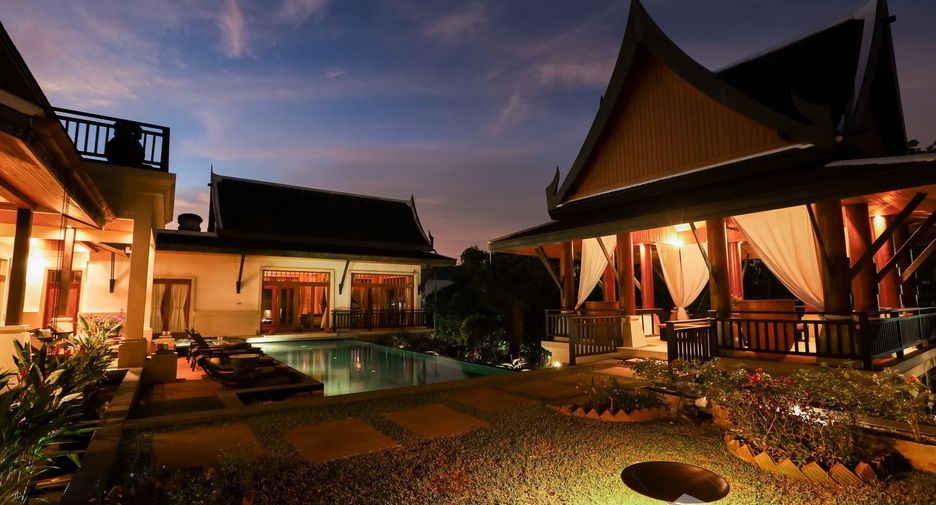 For rent 5 bedrooms villa in Mueang Phuket, Phuket