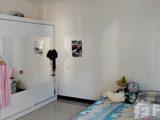 For sale 6 bedrooms townhouse in Bang Kapi, Bangkok