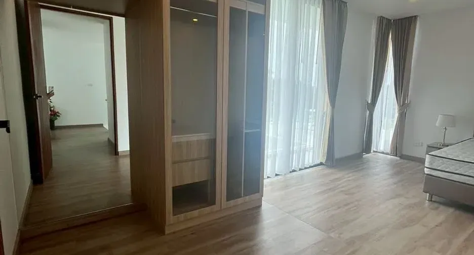 Villa en alquiler de 3 habitaciones en Bang Lamung, Chonburi