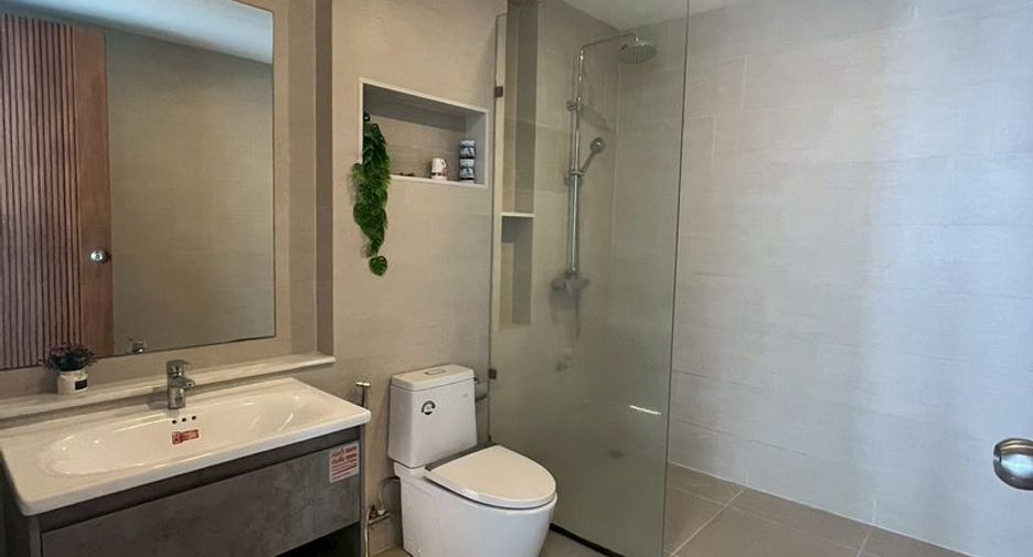 À louer 3 chambres villa à Huay Yai, Pattaya