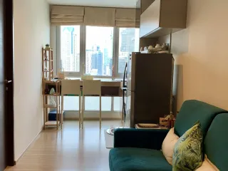 À vendre 1 chambre condo à Sathon, Bangkok