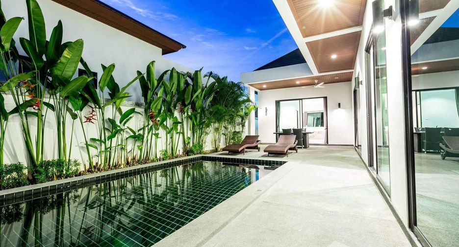 For sale 3 bedrooms villa in Mueang Phuket, Phuket