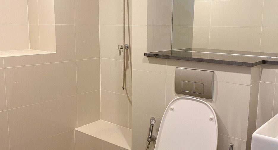 For sale and for rent 1 bed condo in Sathon, Bangkok