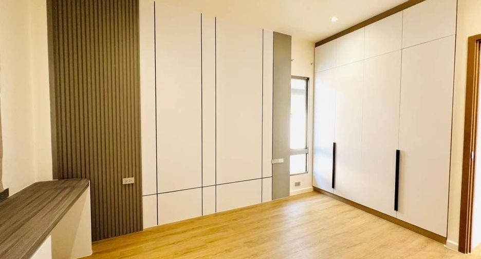 Haus zum Kauf mit 4 Zimmer in Bang Lamung, Chonburi