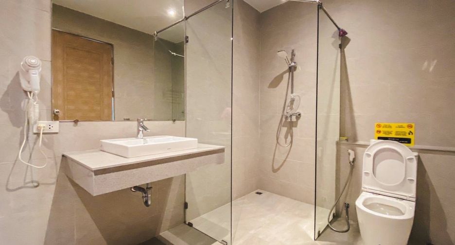 For rent 6 bedrooms villa in Thalang, Phuket