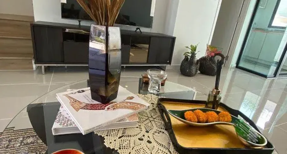 Reihenhaus zum Kauf und zur Miete mit 3 Zimmer in Saphan Sung, Bangkok
