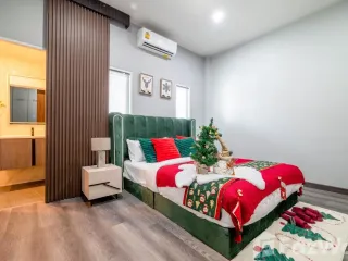 Haus zum Kauf mit 4 Zimmer in Bang Lamung, Chonburi