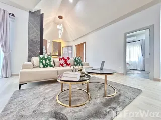 Haus zum Kauf mit 4 Zimmer in Bang Lamung, Chonburi
