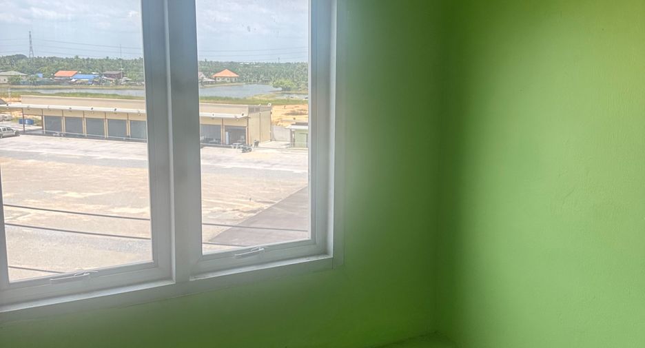 Продажа 4 спальни таунхаус в Sam Phran, Накхонпатхом