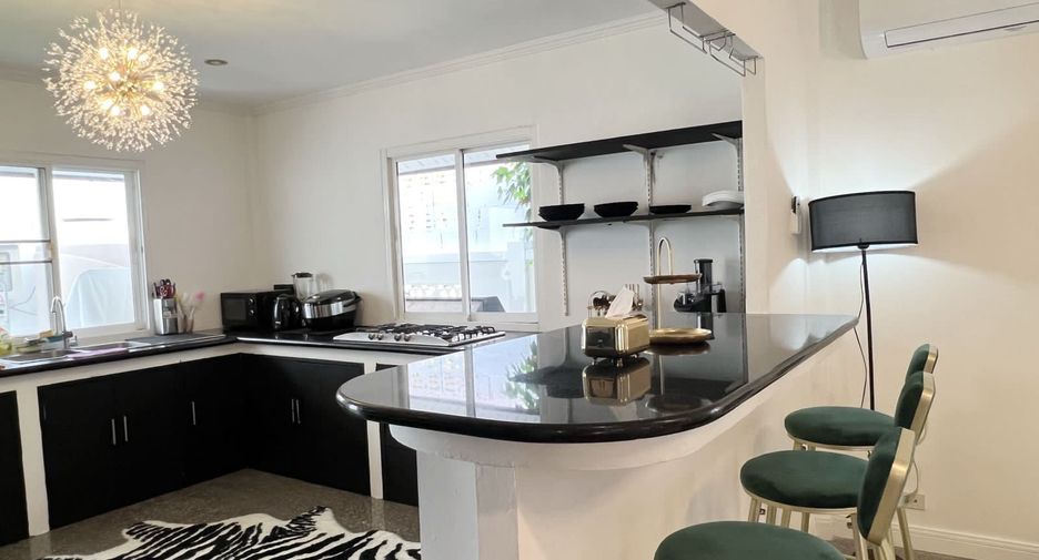 Villa en alquiler de 3 habitaciones en Mueang Phuket, Phuket