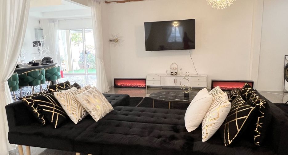Villa en alquiler de 3 habitaciones en Mueang Phuket, Phuket