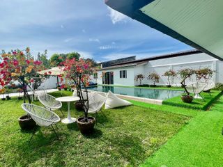 Villa en alquiler de 3 habitaciones en Mueang Phuket, Phuket