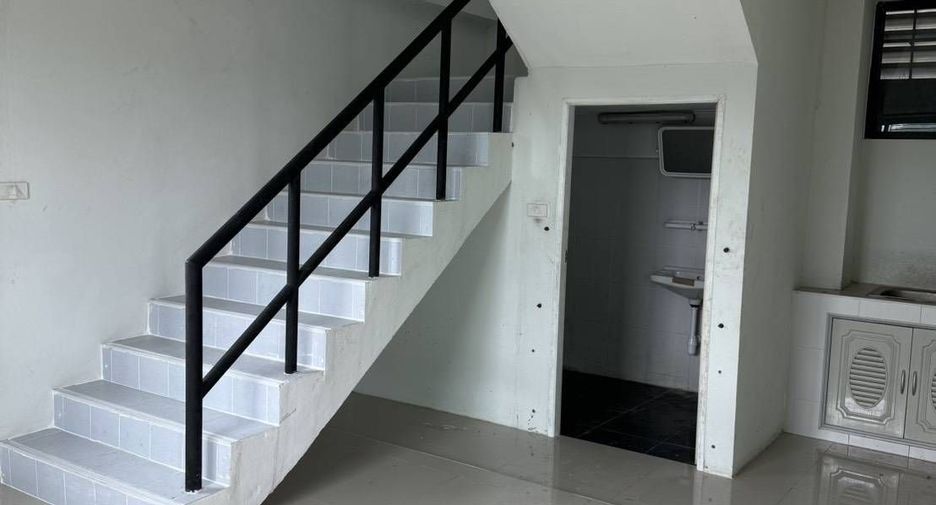 Büro zum Kauf und zur Miete mit 3 Zimmer in Lat Lum Kaeo, Pathum Thani