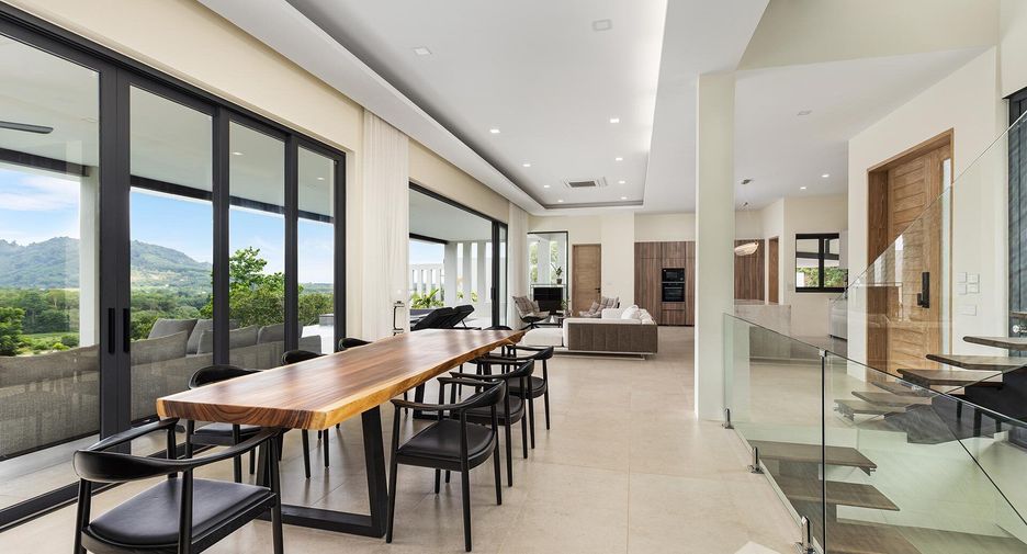 À vendre 4 chambres villa à Thalang, Phuket