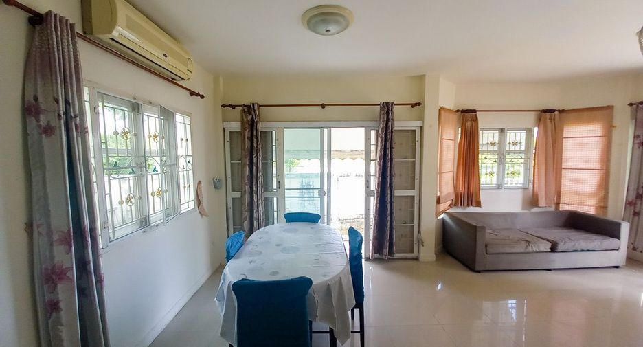 For rent 3 ベッドルーム house in Sai Noi, Nonthaburi