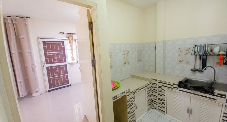 For rent 3 ベッドルーム house in Sai Noi, Nonthaburi