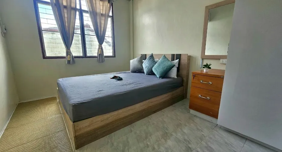 Casa en alquiler de 2 habitaciones en Mueang Phuket, Phuket