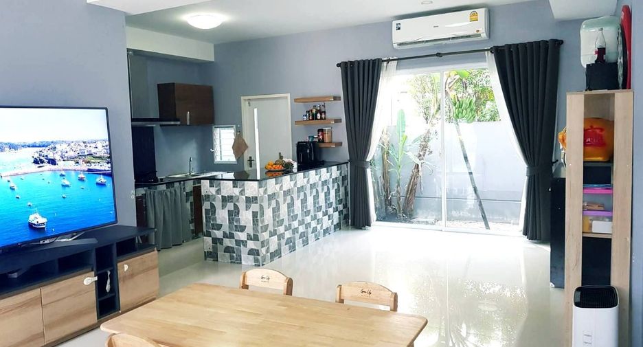 Reihenhaus zum Kauf und zur Miete mit 3 Zimmer in Lat Krabang, Bangkok