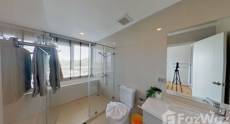 For sale and for rent 2 bedrooms condo in Si Racha, Chonburi