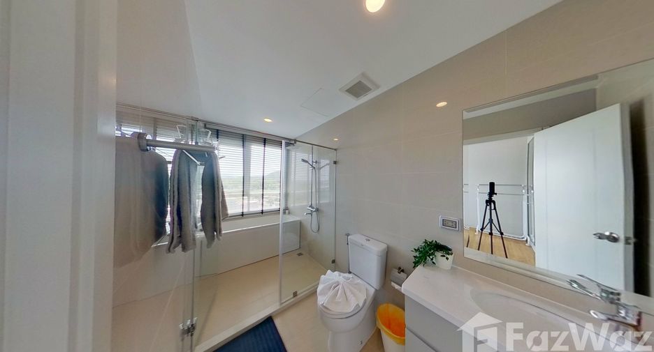 For sale and for rent 2 bedrooms condo in Si Racha, Chonburi