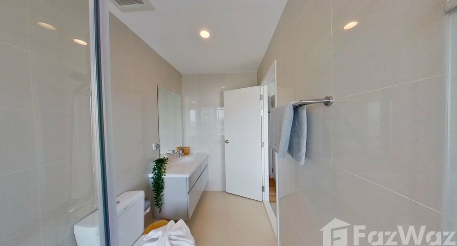 For sale and for rent 2 bedrooms condo in Si Racha, Chonburi