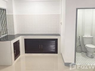 For sale 2 bedrooms townhouse in Mueang Rayong, Rayong