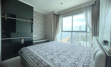 For sale 2 bedrooms condo 